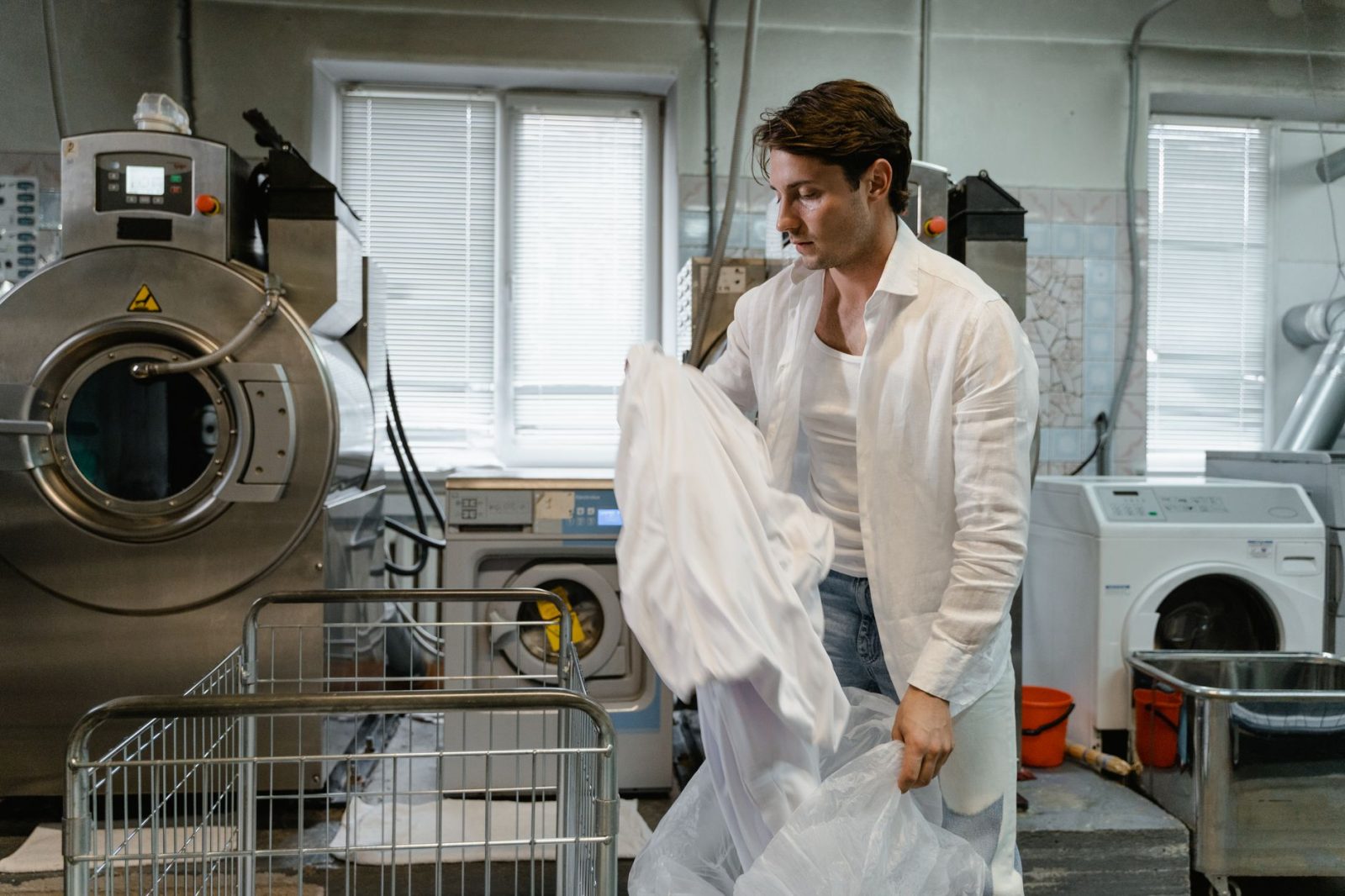 Odchlpovač: Ako vybrať ten správny na zvieraciu srsť a oblečenie